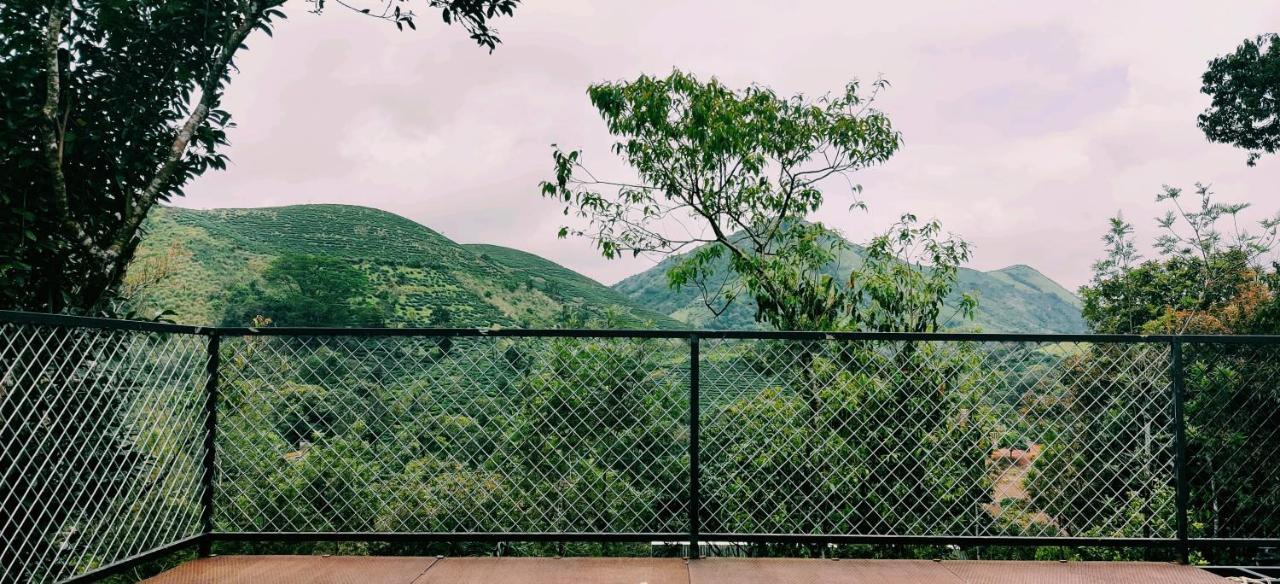 Holiday Vagamon Εξωτερικό φωτογραφία